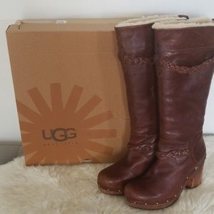 UGG Australia Savanna Clog Boots
